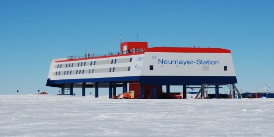 Neumayer III, Polarforschungs-Station, Februar 2009, WURST Stahlbau GmbH.jpeg