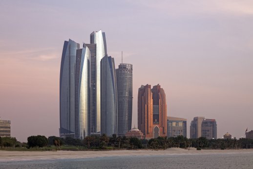 schueco_etihad_towers_04.jpg