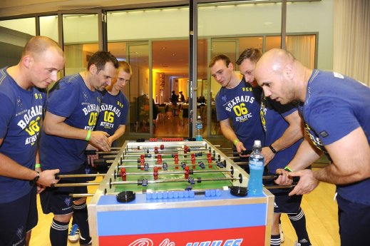 deutsche Bundestag - Warm up.jpg