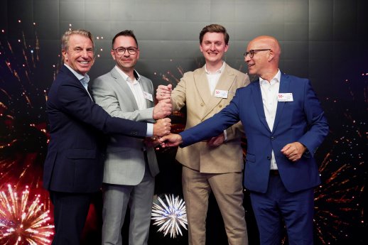 _Abb_4_Gelungene_Staffelstabübergabe.jpg