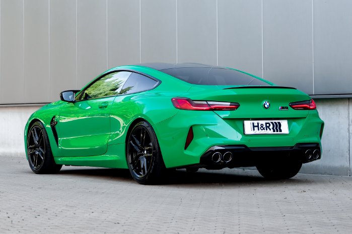 BMW M8 Competition Coupe - Sportfedern - Heck.jpg