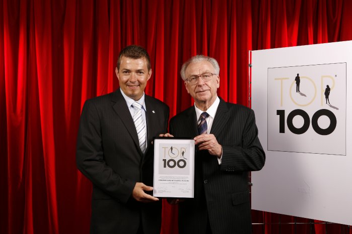 Top 100 Award 2008.jpg