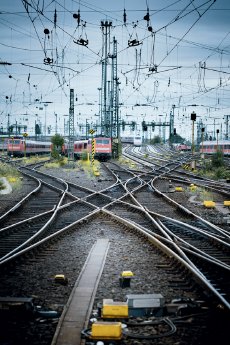 F-A-Rail_yard_tracks_Pilz.jpg