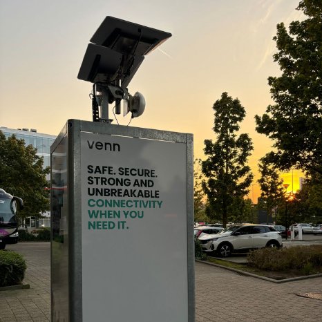 Venn Connectivity Solutions_Pylon 4G-5G + LEO.jpg