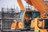 Wir sind seit 1957 Partner in der Weiterbildung für Ingenieure und technische Fach- und Führungskräfte. In jährlich über 1.750 Kongressen, Tagungen, Technikforen, Lehrgängen und Seminaren decken wir nahezu jede technische Disziplin ab. Der Bereich Soft Skills und Management rundet unser Portfolio ab. Über 35.000 Teilnehmer bilden sich mit Hilfe unseres Angebots jedes Jahr aus und weiter., Bildquelle: „Bild: Fancycrave/Unsplash“