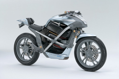 Auch in Paris: Das Concept Motorrad "Crosscage" besitzt ein einfaches, kompaktes, leichtes und luftgekühltes Brennstoffzellen-Antriebssystem sowie eine Hochleistungs-Lithium-Ionen-Akkumulatorenbatterie