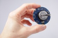 “AWARE”-Demonstrator (Advanced wireless AI-enabled real-time environment). Auf der Basis dieses energieeffizienten Edge-KI-Sensorsystems lassen sich Monitoring-Anwendungen in der Industrie entwickeln.