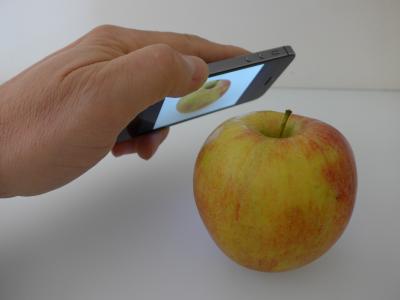 Die Zukunft: Produktinformationen mit dem Handy erfassen © Fraunhofer IOSB