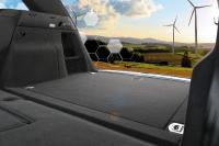 Entscheidende Wettbewerbsvorteile bei der Herstellung von Ladeböden: die PUR-CSM PREG-Technologie