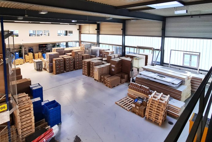 New_warehouse_Beringen.jpg
