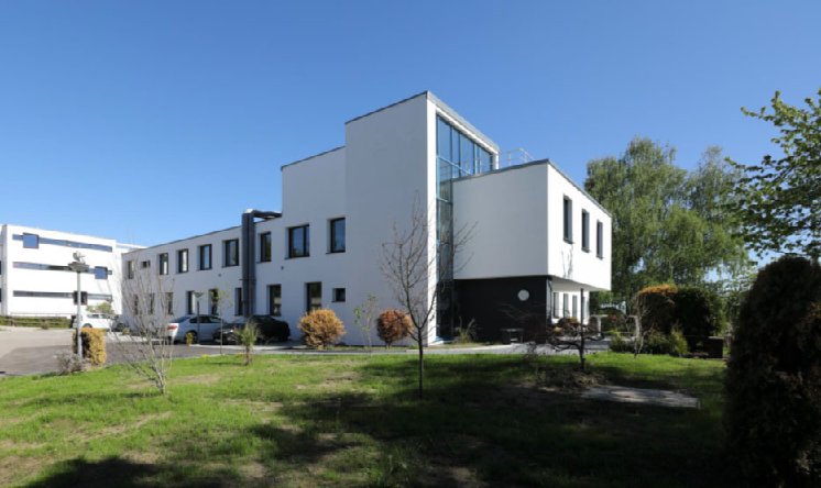 Intavis Firmensitz im Technologiepark Tübingen.jpg