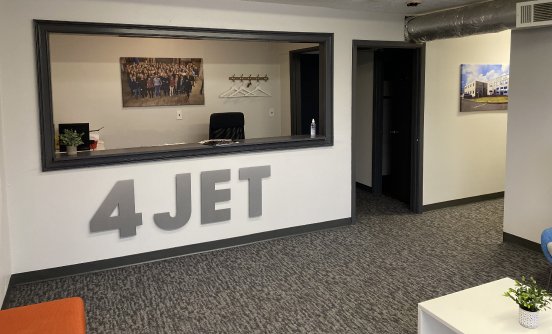 4JET_reception_new_office_in_Atlanta.jpg