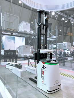 ek-robotics-AGV-VARIO-MOVE-L-1_Web.jpg