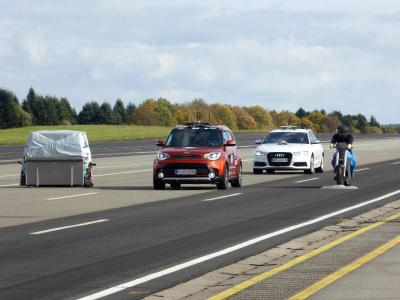 Mit Tempo zur Typzulassung: hochautomatisierte Fahrzeuge
