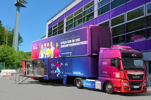 Infotruck _FCE.jpg