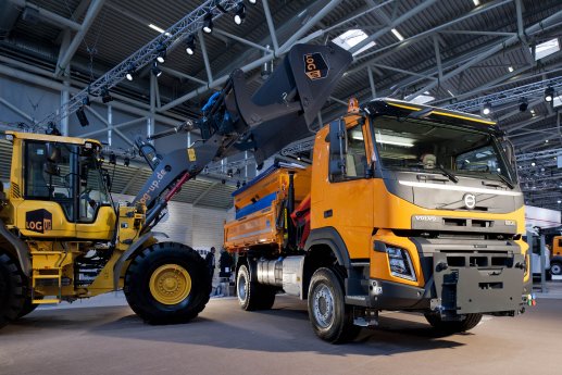 Volvo FMX 4x4.jpg