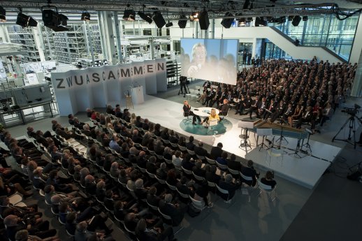 Festakt_Eröffnung.jpg