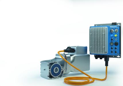 Die LogiDrive-Antriebe von NORD DRIVESYSTEMS bestehen aus einem energieeffizienten Permanentmagnet-Synchronmotor, einem zweistufigen Kegelstirnradgetriebe und einem NORDAC LINK Feldverteiler