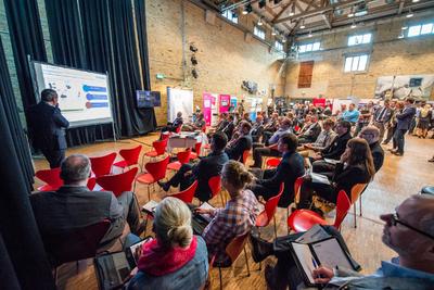 Interessiertes Fachpublikum auf dem ITT-Event 2014: Im September 2015 veranstaltet Trimble die Fachmesse bereits zum fünften Mal.