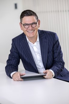 Helmut_Ahr_Horvath.jpg