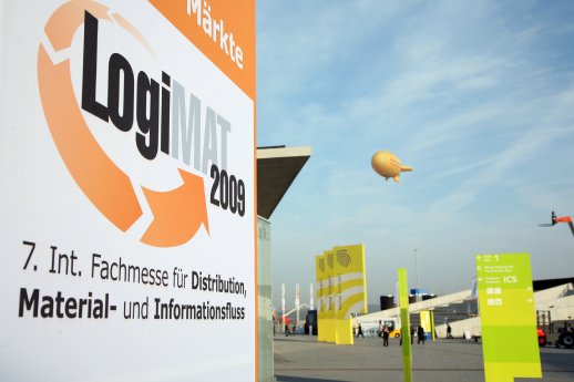 5_neues_Messegelände_Flughafen .jpg