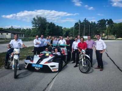Outlook on the future of CFRP hollow parts suitable for mass production: The R.A.C.E. Experience with a successful closing event on the house test track of the Magna Steyr group