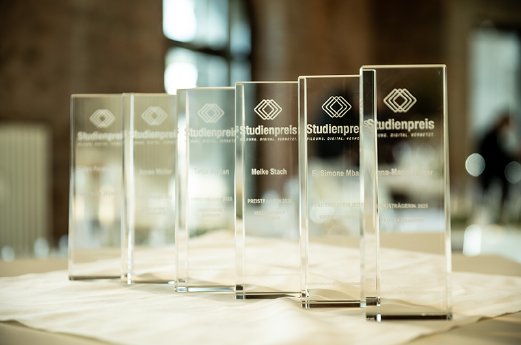 Studienpreis_2025_800x530.png