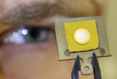 Mikro-Nanotechnologie kann man an der TU Ilmenau lernen (© TU Ilmenau)