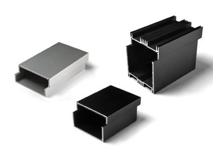 Die Aluminiumgehäuse der Serie EUKAP K von MEGATRON sind robust und lassen sich beliebig miteinander kombinieren