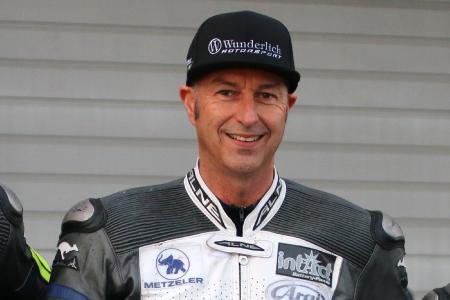 Wunderlich MOTORSPORT boss and managing director Frank Hoffmann tested the windshield himself in a test ride