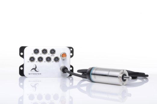 04_WITTENSTEIN_simco drive + cyber dynamic line.jpg