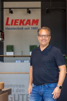 Liekam_RB-Bracht-Portrait-1.jpg