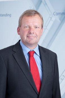 Dr. Kai Grunert.JPG
