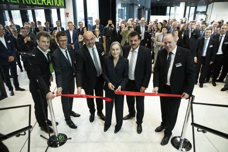 Bei der feierlichen Eröffnung der neuen BITZER Firmenzentrale / Foto: BITZER