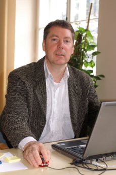 Prof. Oskar Paris übernimmt das Institut für Physik an der Montanuniversität Leoben.jpg