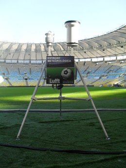 Lufft_Fifa-Confed-Cup-2013_Soccer-stadium-Maracana-Rio-de-Janeiro_WS301-UMB.jpg