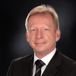 ATZ Manfred Minich