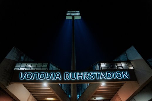 Vonovia_Ruhrstadion.jpg
