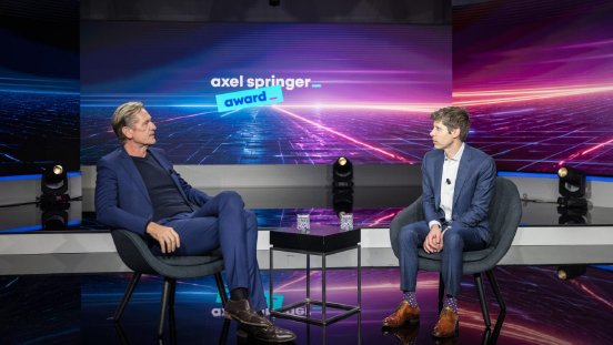 5_Mathias-Doepfner-im-Gespraech-mit-Sam-Altman-1440x810.jpg