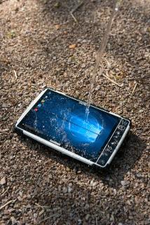 Handheld bringt eine neue Version des ultrarobusten Tablets ALGIZ 10X heraus