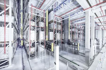 The Exyz storage and retrieval machine is the ideal solution for fully automated pallet storage