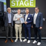 Freuen sich über die Zertifizierung: 
Von links nach rechts: Sergei Biberdorf (Geschäftsfeldleiter - TÜV Rheinland Functional Safety & Cyber Security), Tobias Timm (TÜV Rheinland Functional Safety & Cyber Security), Jan Aulenberg (Product Manager, Industrial Network Technology bei Phoenix Contact), Andreas Fuß (Senior Specialist OT-Security, Industrial Network Technology - Phoenix Contact)