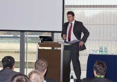 Dr. Frank Löschmann spricht über Herausforderungen "Beyond the Management: The challenges to interact in a globalized enterprise environment"