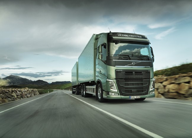 07_Volvo FH generation IV (2012).jpg