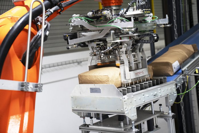 Strobl Natürmühle_KOCH_Palettierung_Maximale Leistung auf minimalem Raum.jpg