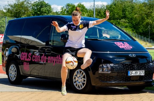 hyundai-grls-wntd-soccer-kooperation_frankfurt-06-2026-%C2%A9_David_Vasicek-1