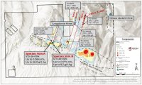 Abbildung 1 Claim-Block Tungstonia mit den Wolfram-Gesteinssplitterproben 2024 und 2025, wobei die Bodenanalyseergebnisse von 2025 als Konturen auf einer Heatmap dargestellt sind. Die Standorte des Bohrprogramms 2026 sind grün markiert. Die neu entdeckten Gänge Spartan-A und Spartan-B liegen etwa 1 km westlich von Gang 1. Die Silbergehalte wurden für eine übersichtlichere Darstellung gerundet.