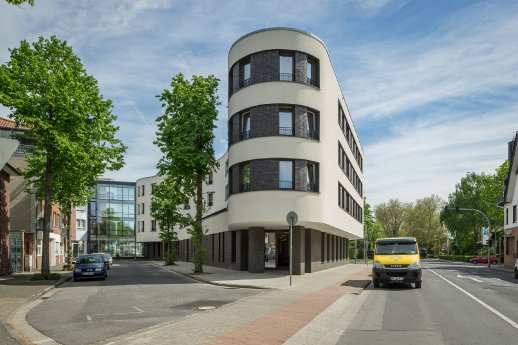 Schueco_Kamp_Lintfort_Fassade_02.jpg