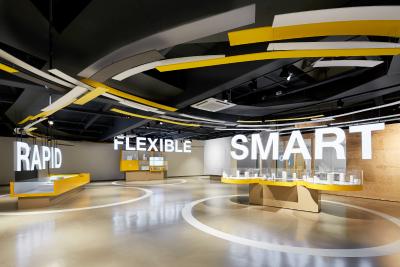 Am 3. September veranstaltet Dematic den Project Excellence Day an ihrem Stammsitz in Heusenstamm und präsentiert dort innovative Lösungsansätze für eine kompakte, automatisierte Lagerung und Kommissionierung. (Foto: Dematic)