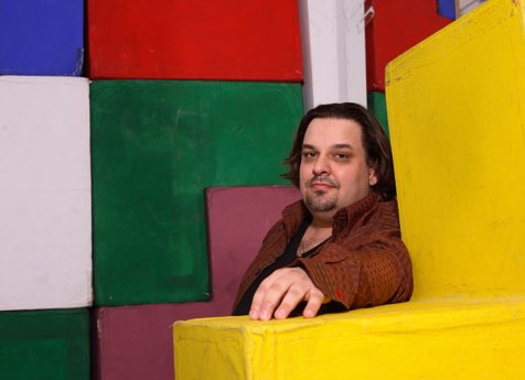 1875_andre%20nendza_foto%20mondrian_klein-klein_copyright%20bastian%20werner.jpg